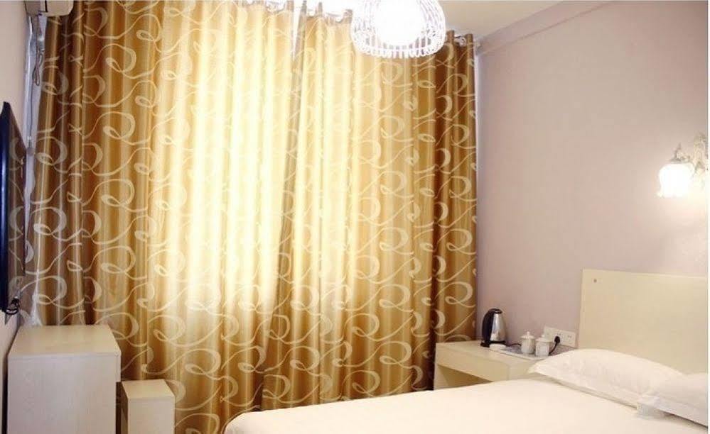Luoyang Love Me Fashion Hotel エクステリア 写真